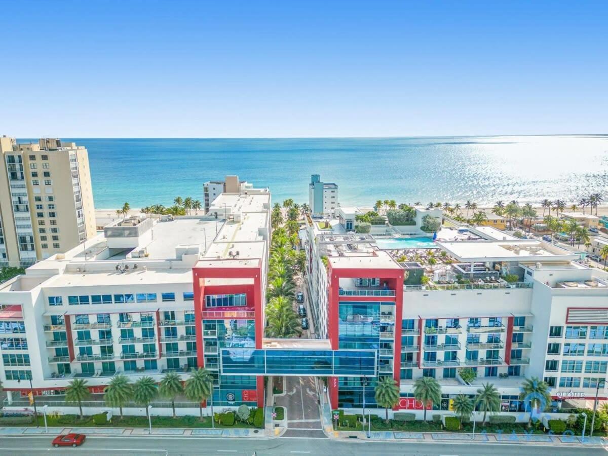Apartment With Bay View Balcony - Pool - Up To 6 - Gym Hollywood Exterior foto