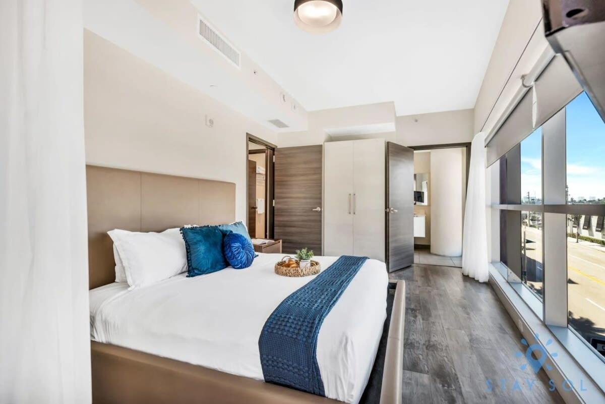 Apartment With Bay View Balcony - Pool - Up To 6 - Gym Hollywood Exterior foto